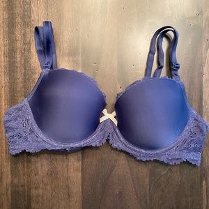 Victoria’s Secret Navy blue bra